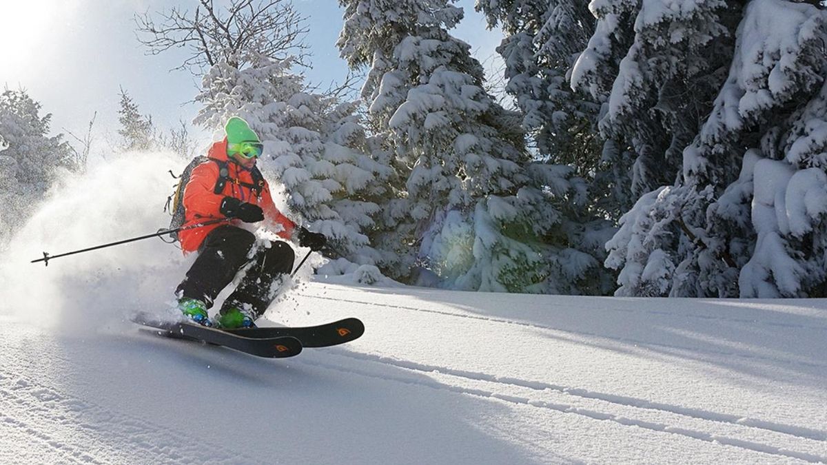 Na nartach jeszcze można po śmigać. I to w rozsądnej cenie.