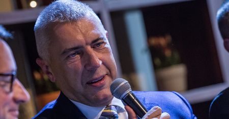 Roman Giertych komentuje sondażowe wyniki wyborów. "Kolejne zwycięstwo PiS"