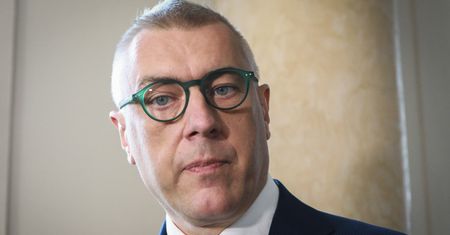 Roman Giertych oburzony wyjaśnieniami sędziego Tomczyńskiego. "Piszemy pozew"
