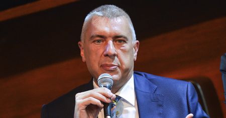 Roman Giertych napisał do Małgorzaty Gersdorf. "Trzy osoby podają się za sędziów SN"