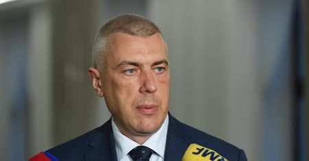 Burza ws. Amber Gold. Były dziennikarz zarzuca Giertychowi manipulację