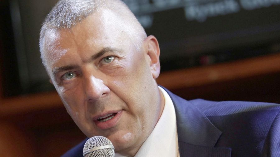 Sprawcy ataku na mieszkanie syna Donalda Tuska pracują w państwowych firmach. To niepokoi pełnomocnika