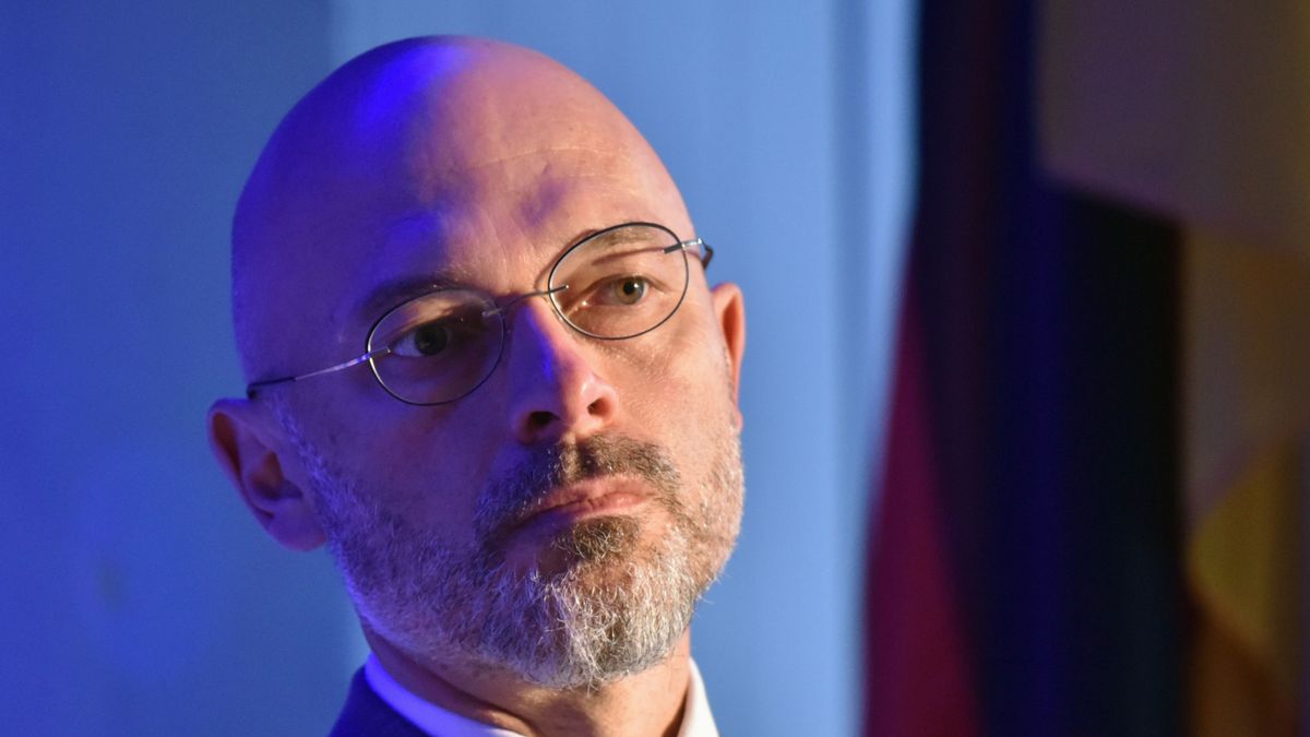 Minister klimatu bierze się za smog i plastik. Zapowiada zmiany