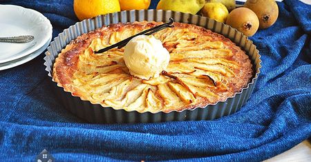 Tarta gruszkowa na kruchym cieście. Pyszne ciasto na jesień