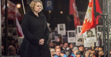 Obchody 10. rocznicy katastrofy smoleńskiej. Wdowa apeluje do polityków