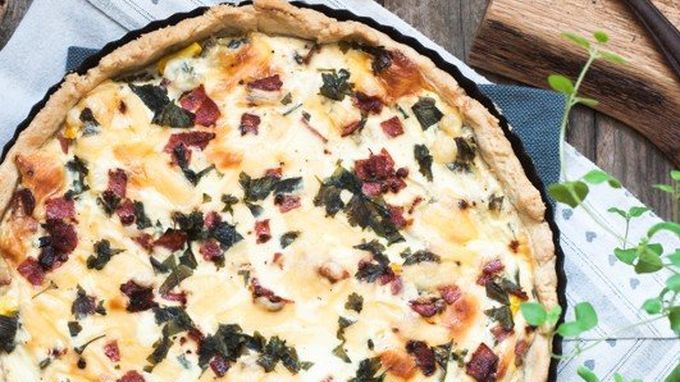 Tarta ze śmietanowo-warzywnym nadzieniem