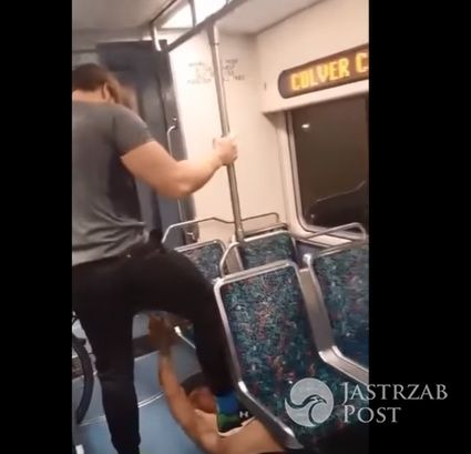 Adrian Kaczmarek zatrzymuje napastnika w metrze