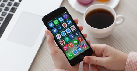 Smartfon w dobrej cenie. Zapłacisz 1000 zł, a nawet mniej