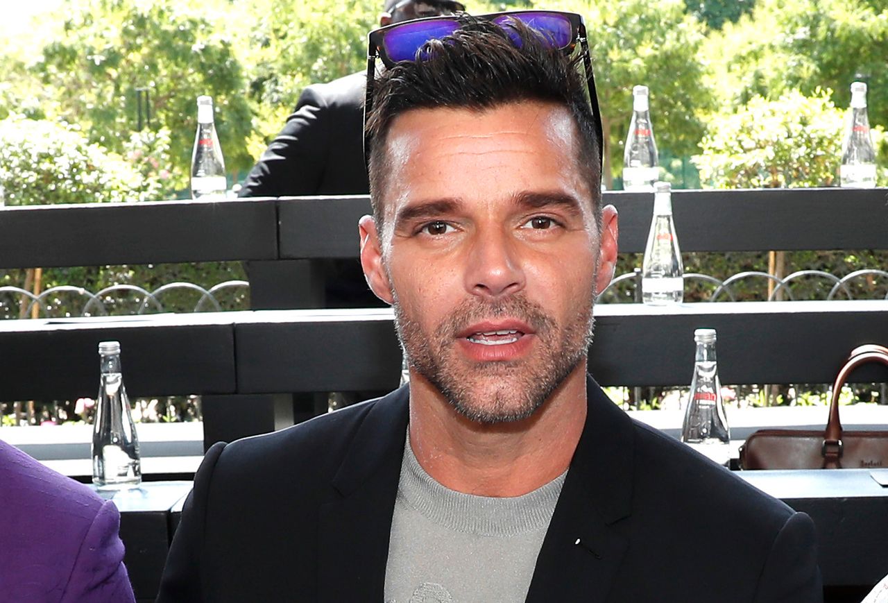 Ricky Martin i jego mąż Jwan Yosef pokazali twarz córki. To trzecie dziecko