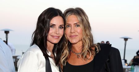 Aniston i Cox razem na imprezie. Aktorki zachwycają