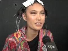 Za kulisami pokazu Etro