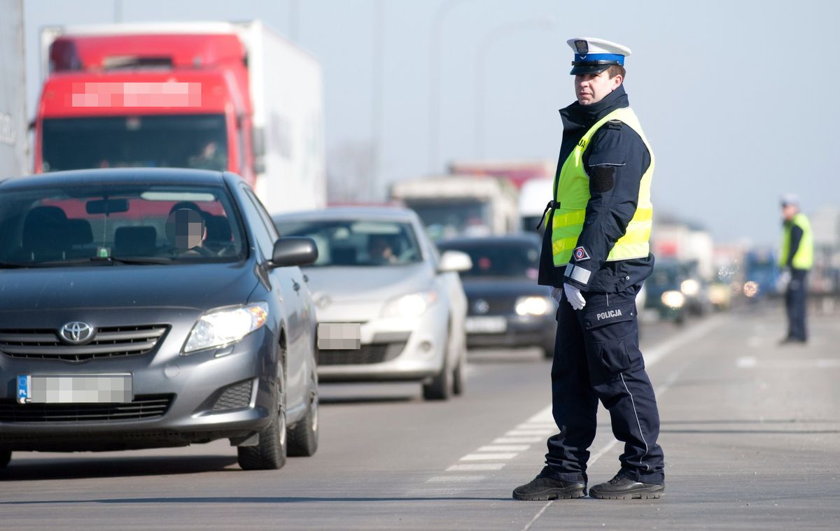 Ogólnopolska akcja policji. Mundurowi patrzą na ręce pieszym i kierowcom