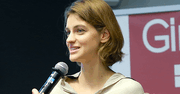 Myśleliście ze Renata Kaczoruk to tylko modelka która pięknie wygląda? Dziewczyna Kuby Wojewódzkiego ma naprawdę dobrze poukładane w głowie