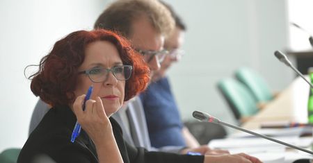 Elżbieta Kruk: to opozycja oskarża nas o śmierć