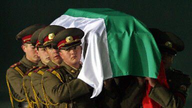 Uroczystość żałobna na lotnisku w Sofii