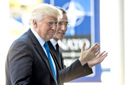 Administracja Trumpa zabezpiecza materiały związane z ingerencją Rosji w wybory