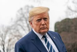 Koronawirus w USA. Donald Trump wypisał czek