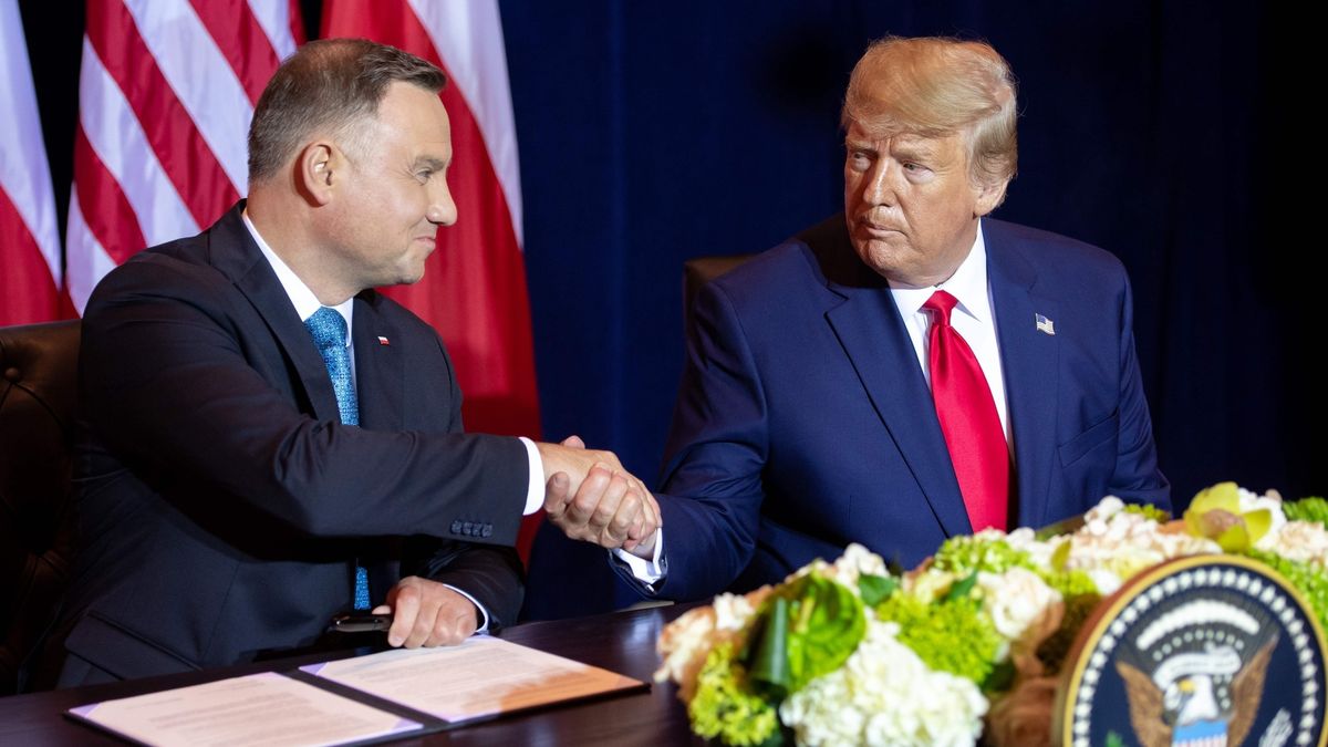 Prezydenci Polski i USA podpisali deklarację pogłębiania współpracy obronnej. 