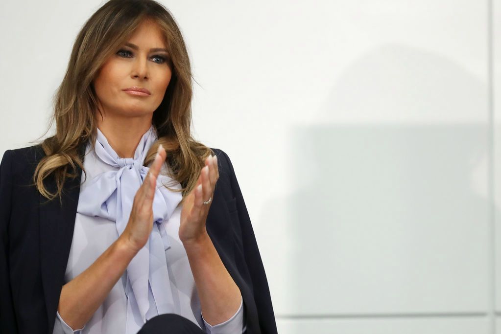 Melania Trump zwykle tego nie robi. Ludzie od razu zauważyli różnicę