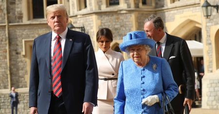 Trump ujawnia historię "spóźnienia" na spotkanie z królową Elżbietą. "To obrzydliwy fake"