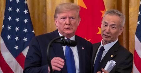 Umowa USA-Chiny miała być przełomem, a nie jest. Ekonomiści: handlowa wydmuszka