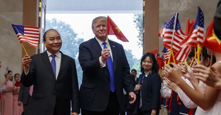 Szczyt Kim - Trump w Wietnamie. Zaczęło się od skandalu, ale może skończy się wojna