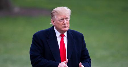 Raport Muellera, czyli kapiszon roku. Trump nie działał w zmowie z Rosjanami