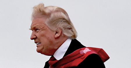 Donald Trump rozgniewa bogów na Bali?