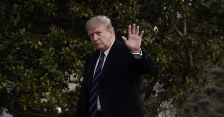 Donald Trump zbuduje krótszy mur niż planował? Jest decyzja Kongresu