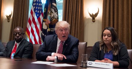 Trump po rozmowie z premierem Japonii. Rozważane użycie broni jądrowej