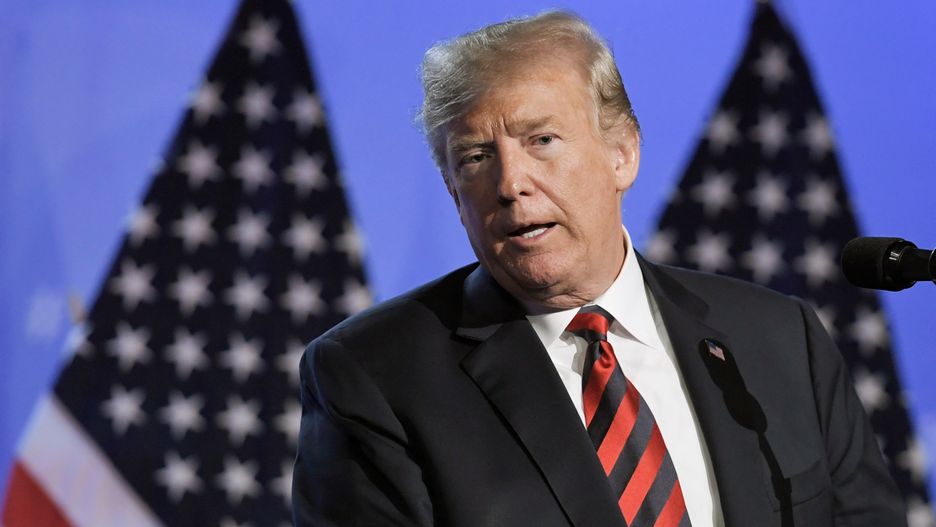 rezydent USA odniósł się do swojej groźby opuszczenia NATO
