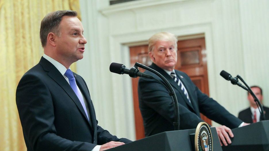 Prezydenci Andrzej Duda i Donald Trump na konferencji prasowej.