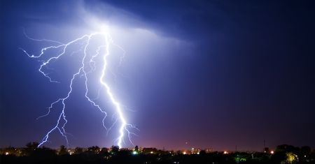 Piorun uderzył w kościół. 16 osób nie żyje