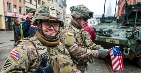 Policja przeszkoli amerykańskich żołnierzy. Poznają zasady ruchu drogowego