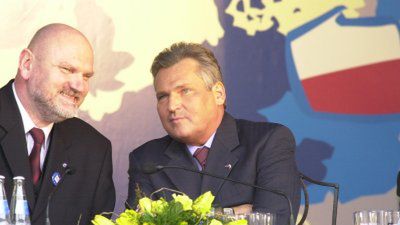 Prezydent Kwaśniewski w Toruniu (fot. PAP/Wojtek Szabelski)