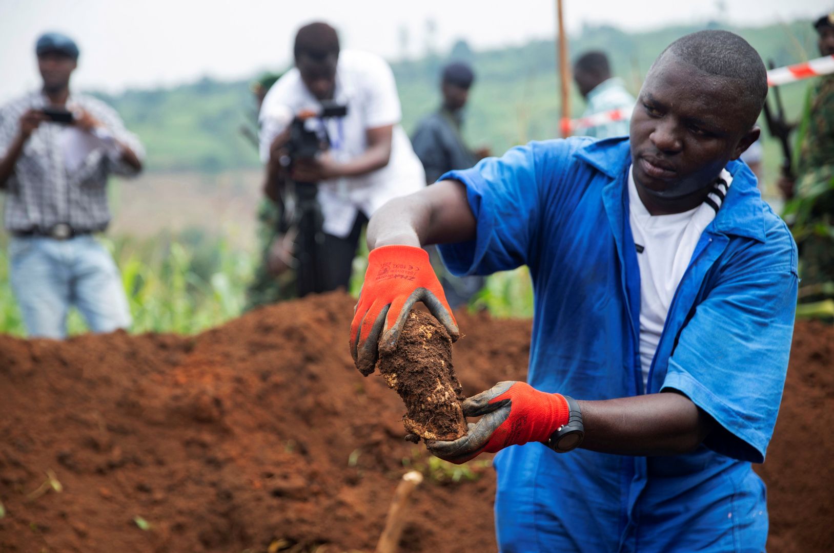 Burundi. Znaleziono masowe groby. Ponad 6 tys. ciał