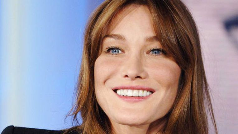 Carla Bruni
Fotografia: ajonews.info