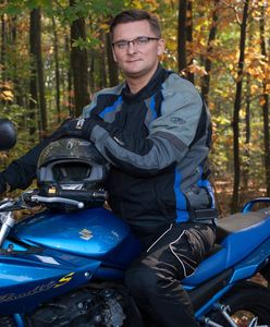 Prezydent Katowic miał wypadek na motocyklu. Wjechał w niego samochód