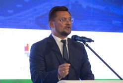 Prezydent Katowic zasłabł. Sesja rady miasta przerwana