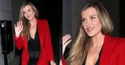 Joanna Krupa w czarnym kombinezonie i eleganckim płaszczu mknie do knajpki w Los Angeles (FOTO)