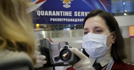 Koronawirus. Rosyjscy oligarchowie masowo wykupują respiratory