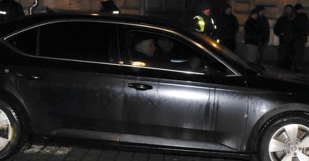 Koronawirus w Polsce. Prezes PiS Jarosław Kaczyński pojechał na Wawel