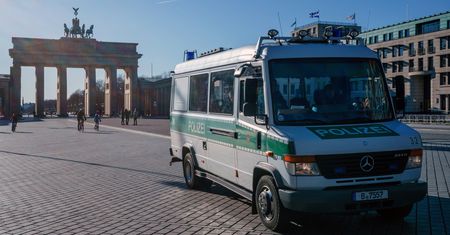 Koronawirus. Niemcy szukają lekarzy. Brandenburgia uzna dyplomy z Polski