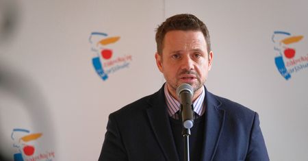 Warszawa. Rafał Trzaskowski jest przeziębiony