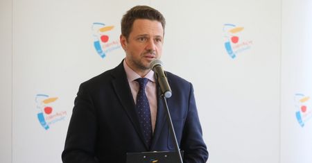 Trzaskowski: musimy mieć wolną rękę, jeśli chodzi o zarządzanie komunikacją
