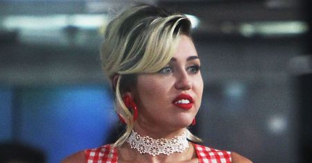 Miley Cyrus jak Dolly Parton