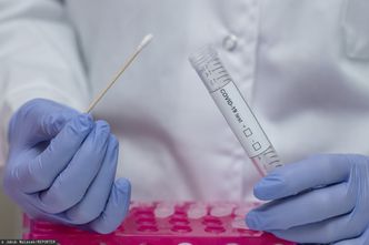 Przez lata wyprowadzano laboratoria ze szpitali, bo taniej. Dziś to duży problem