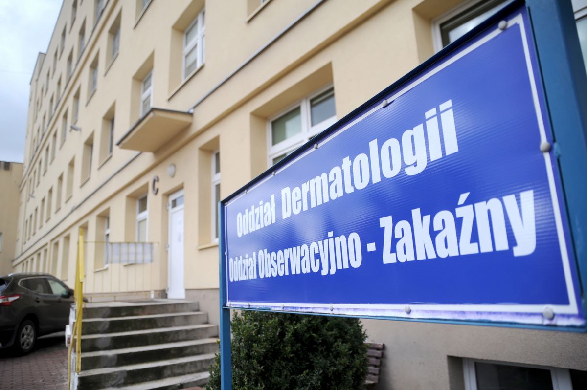 Koronawirus z Chin. Polacy wracający z Włoch zgłaszają się do szpitali