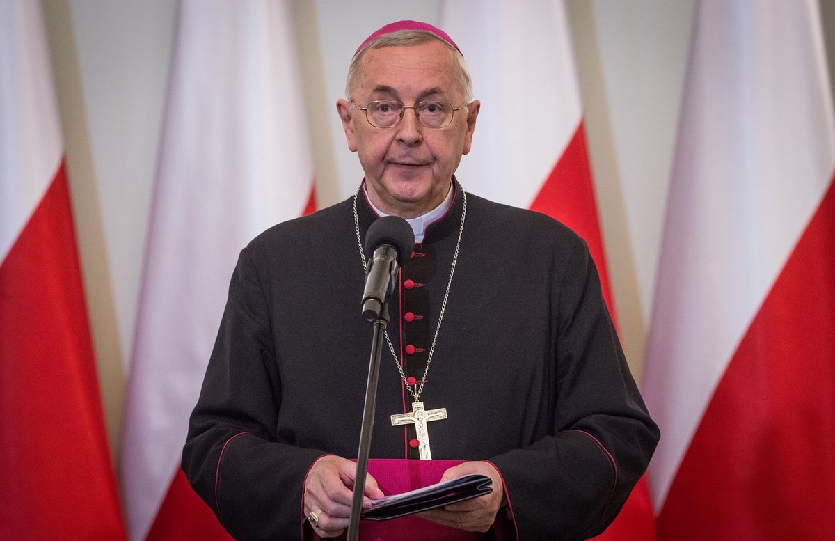Koronawirus w Polsce. Abp Stanisław Gądecki apeluje do wiernych o przestrzeganie ograniczeń