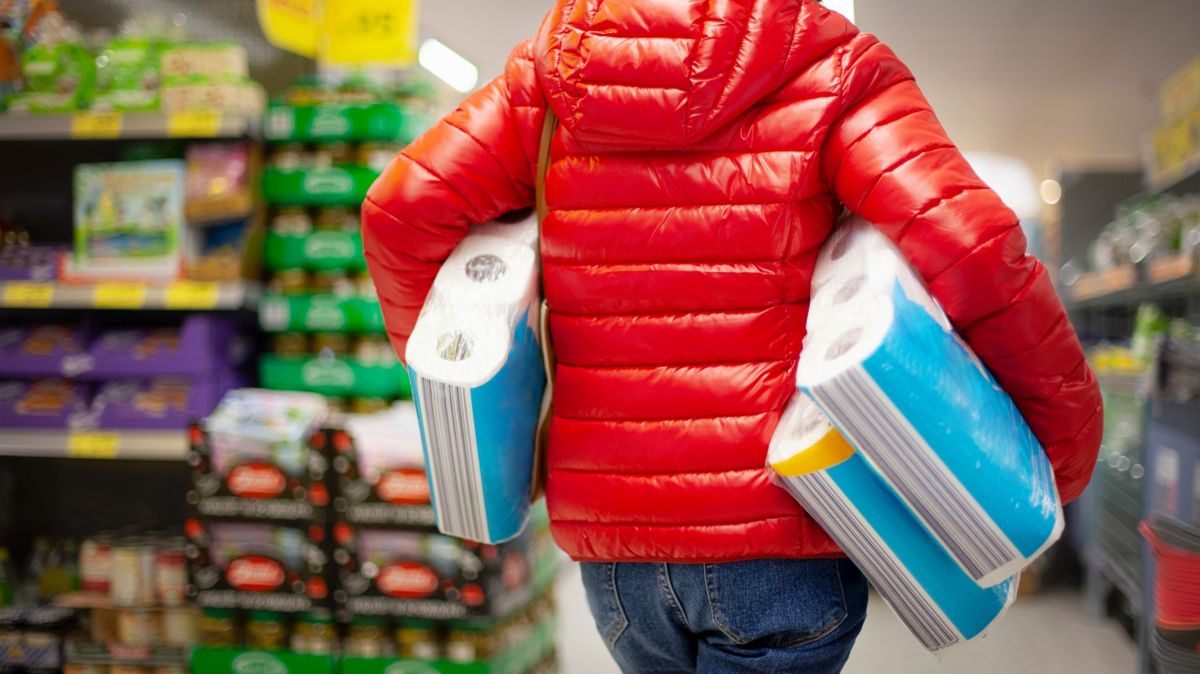 Koronawirus. Pytamy Polaków o ich wydatki w dobie pandemii